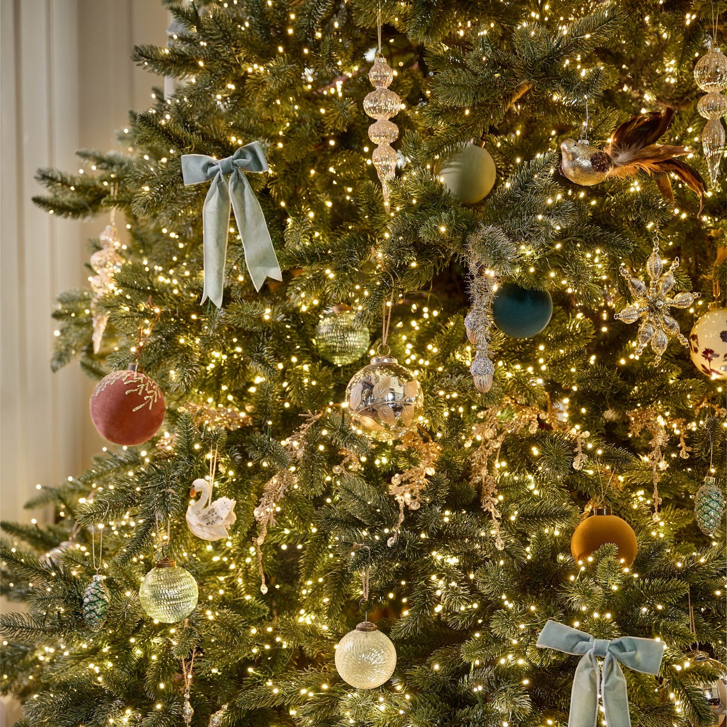 Winter Splendor Finial Ornament, Set of 4