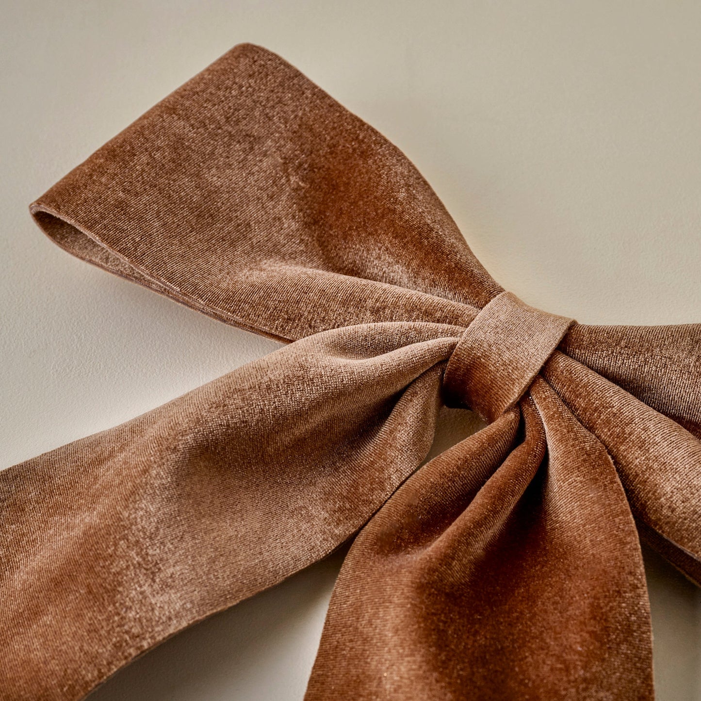 Bountiful Bow Tree Topper