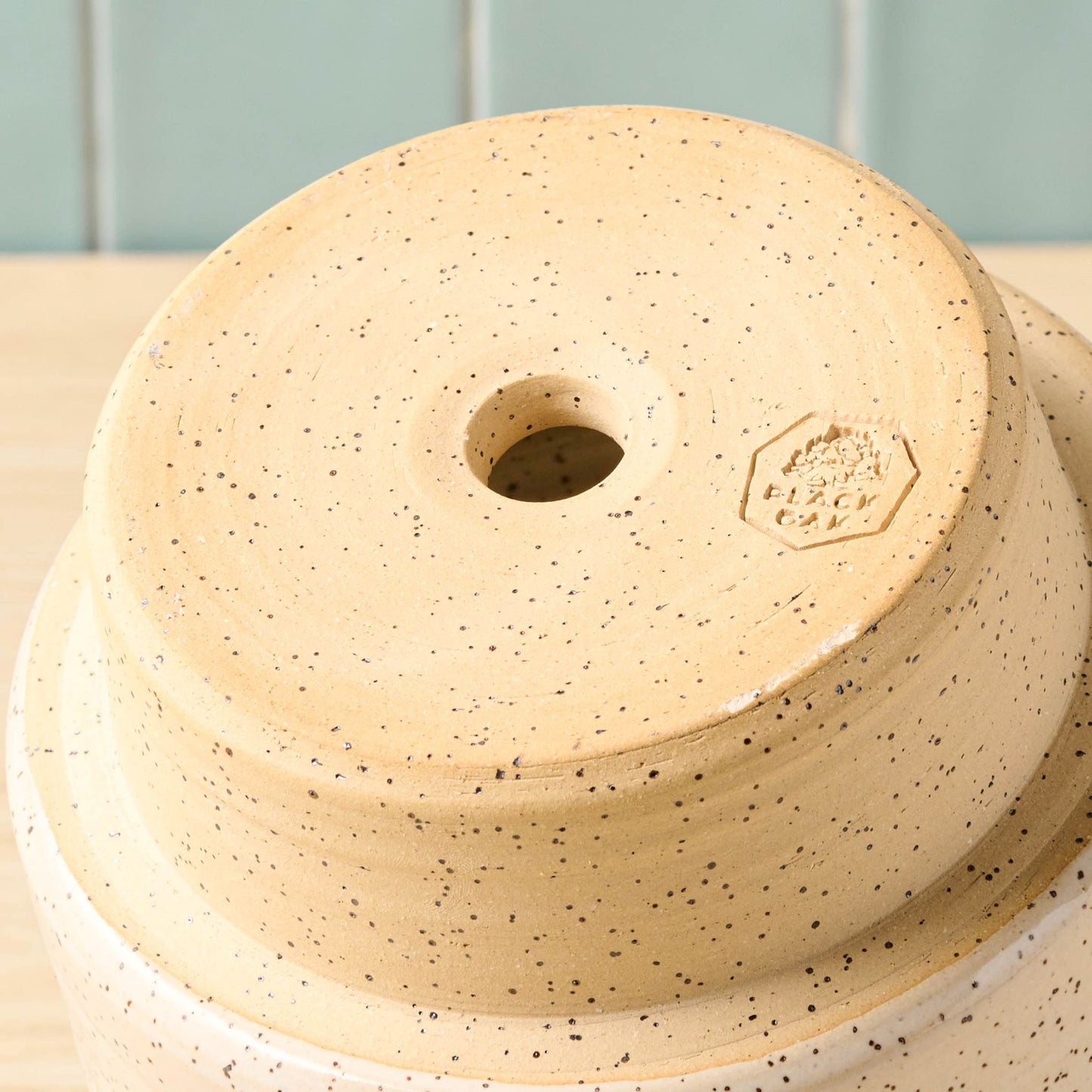 Black Oak Ferny's Medium White Speckle Planter