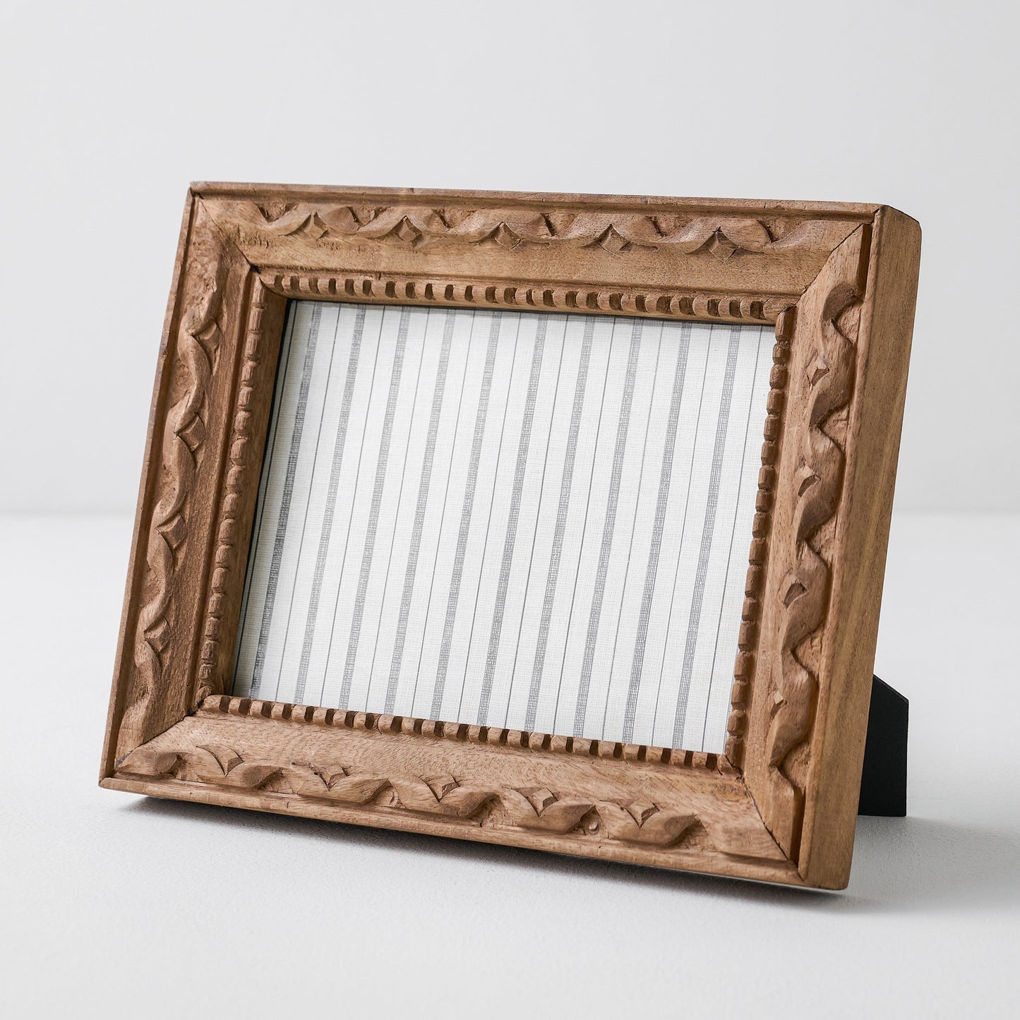 Willa Antiqued Wood Photo Frame