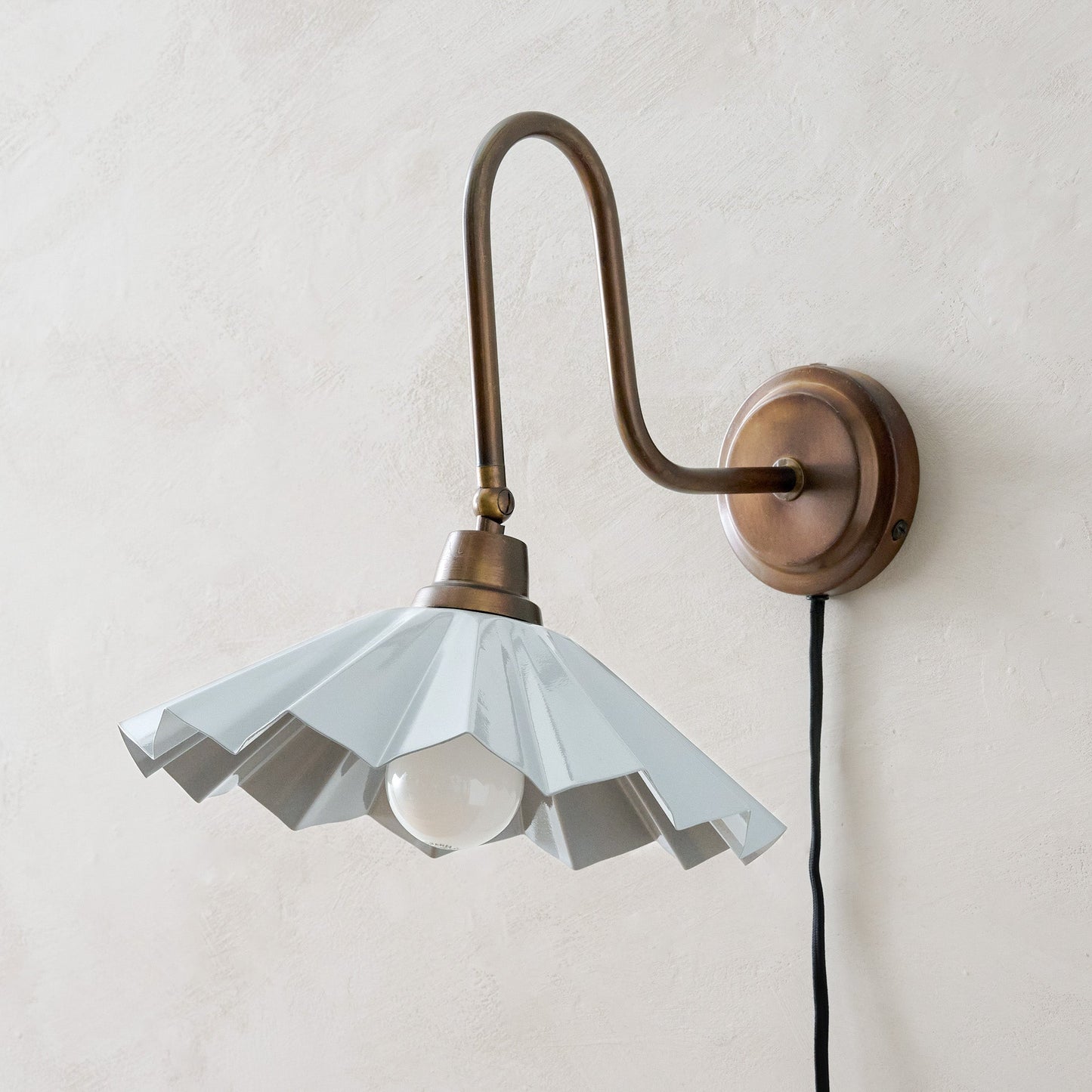 Winston Wall Lamp