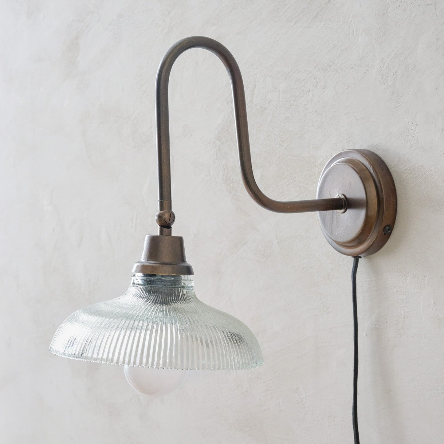 Winston Wall Lamp