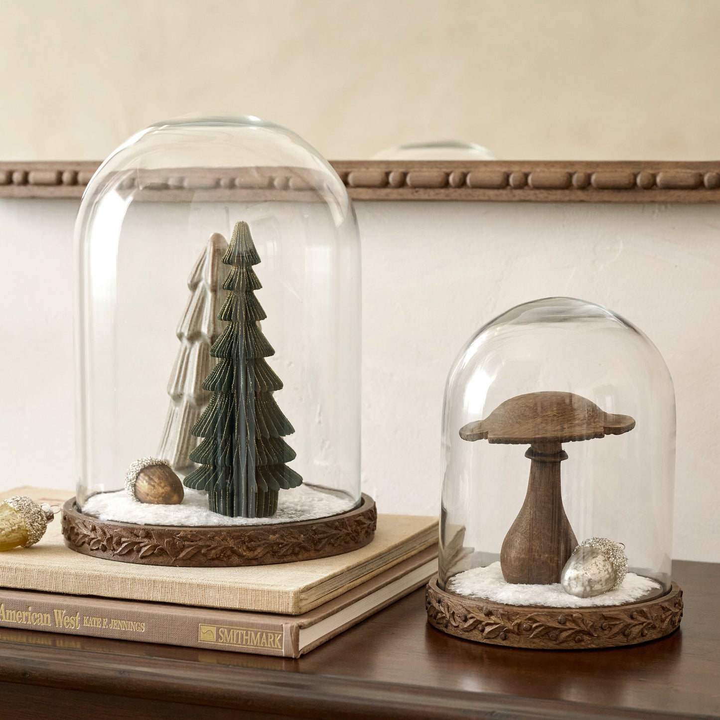 Vintage-Inspired Boxed Snow