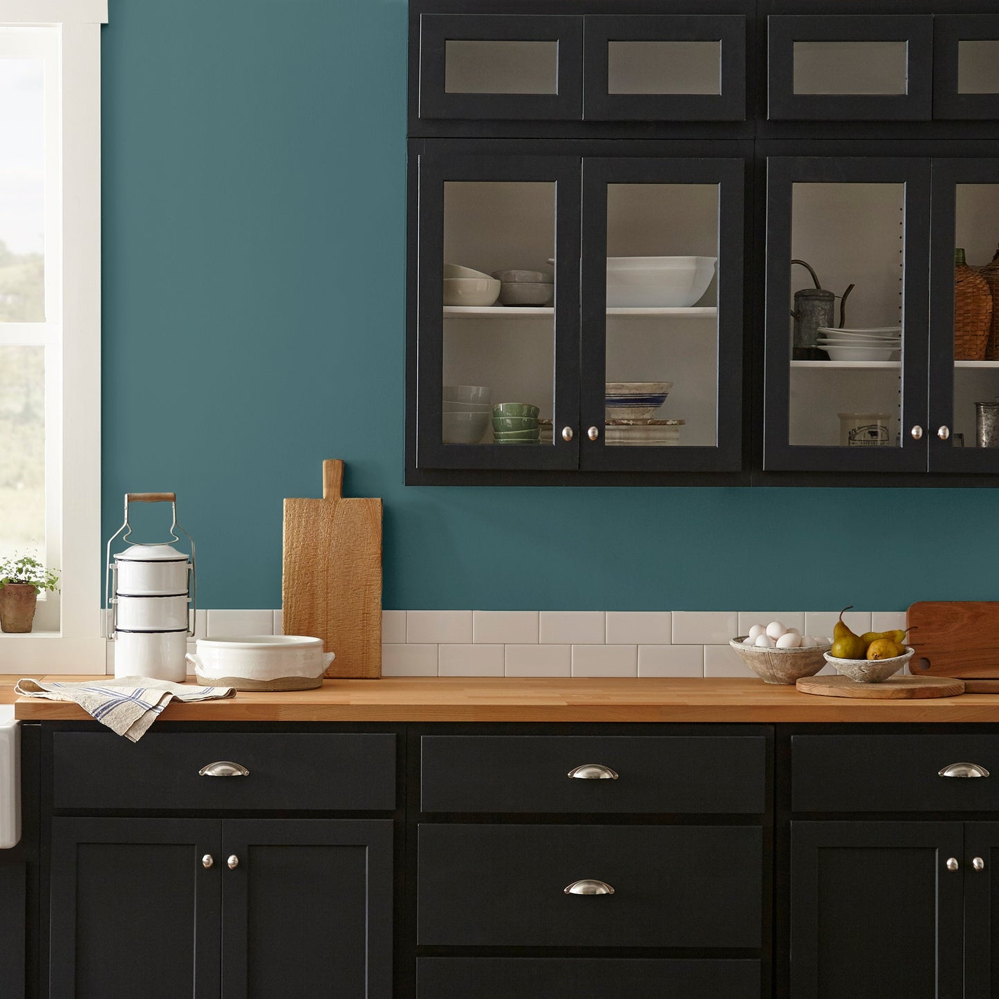 Weekend - Classic Interior Paint