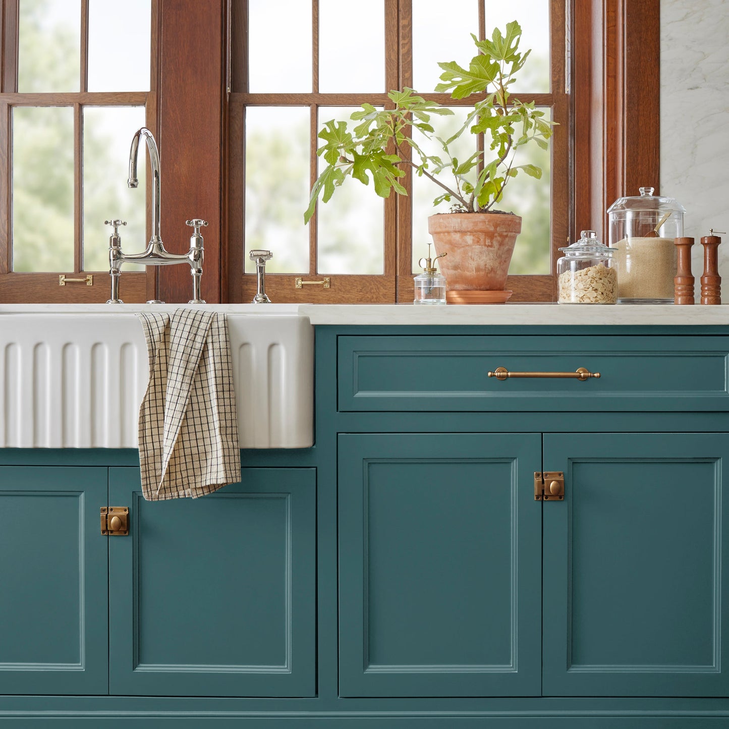 Weekend - Trim, Door + Cabinetry Paint