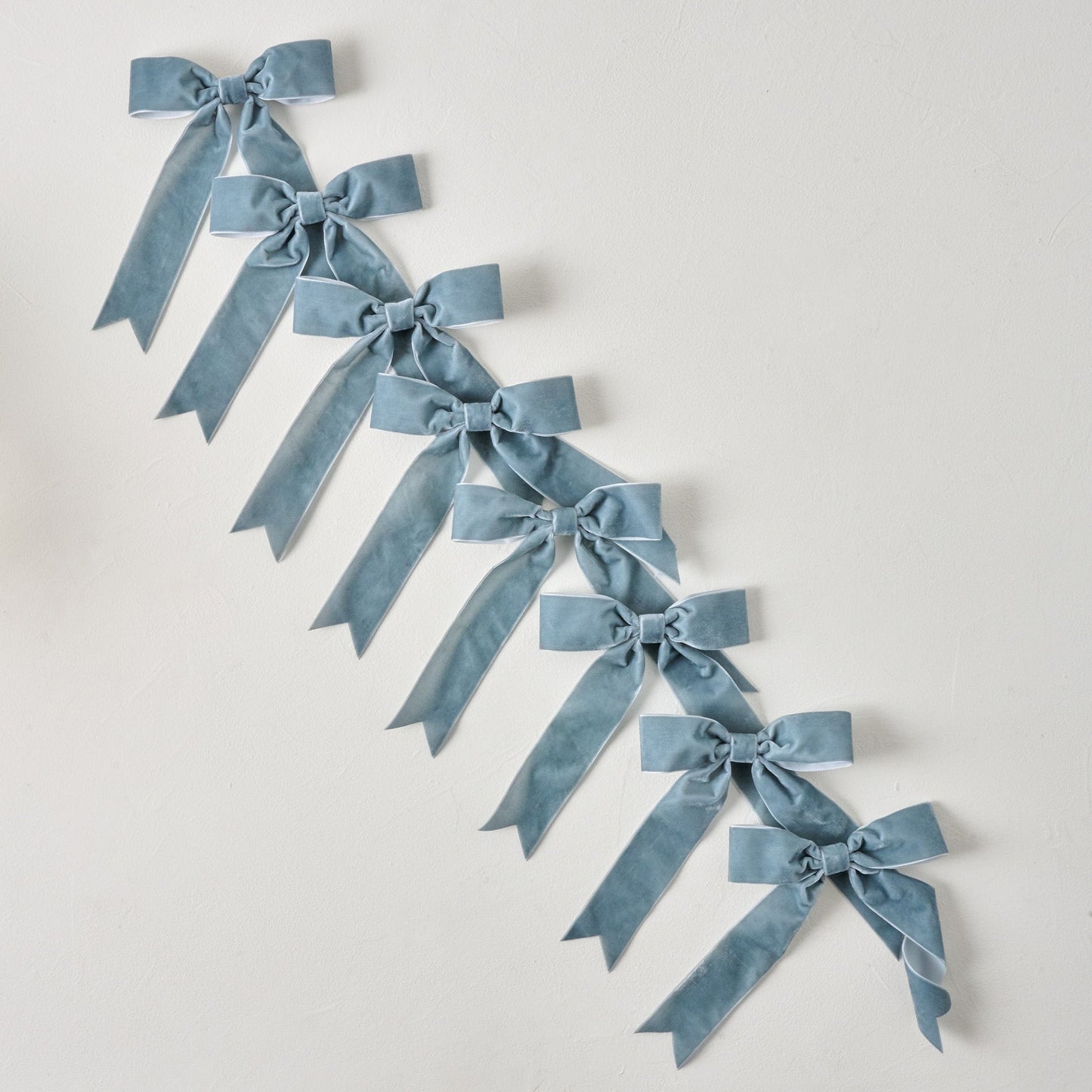 Velvet Bow Ornament Clip, Set of 8
