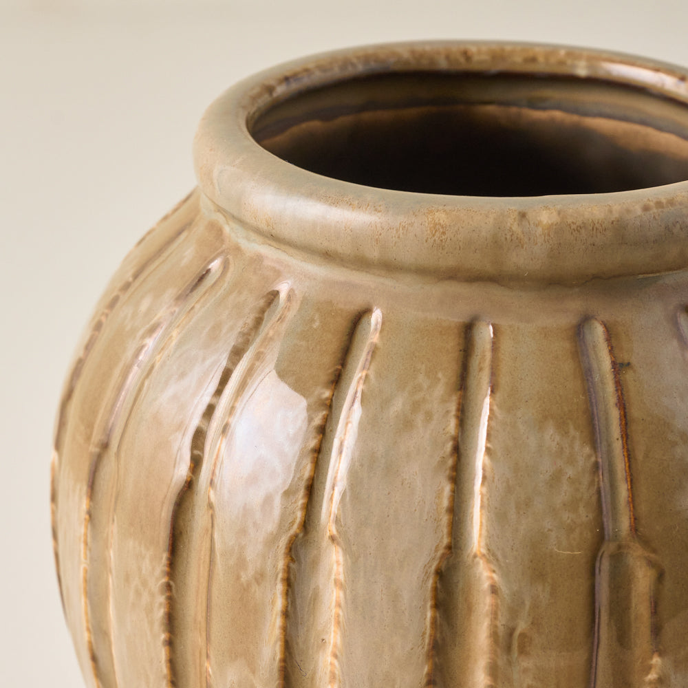 Callum Ribbed Vase