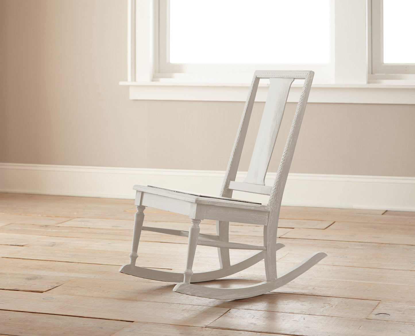 Yarn - Chalk Style Paint