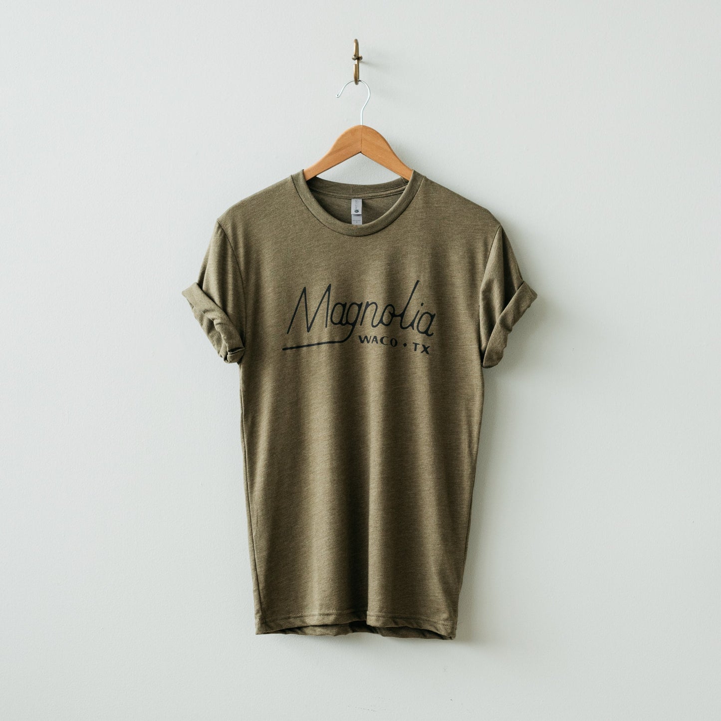Vintage Magnolia Logo Shirt