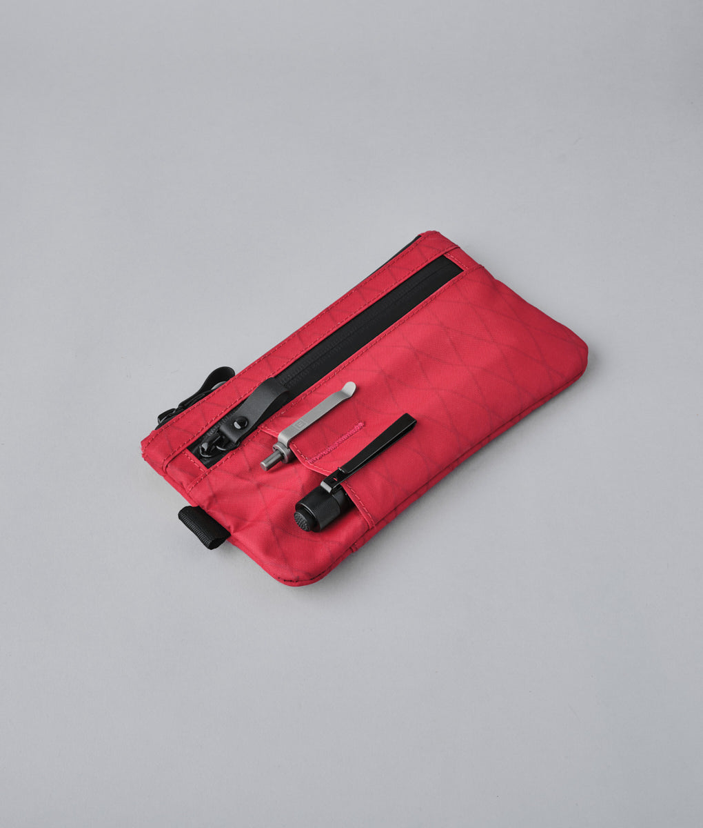 Zip Clutch