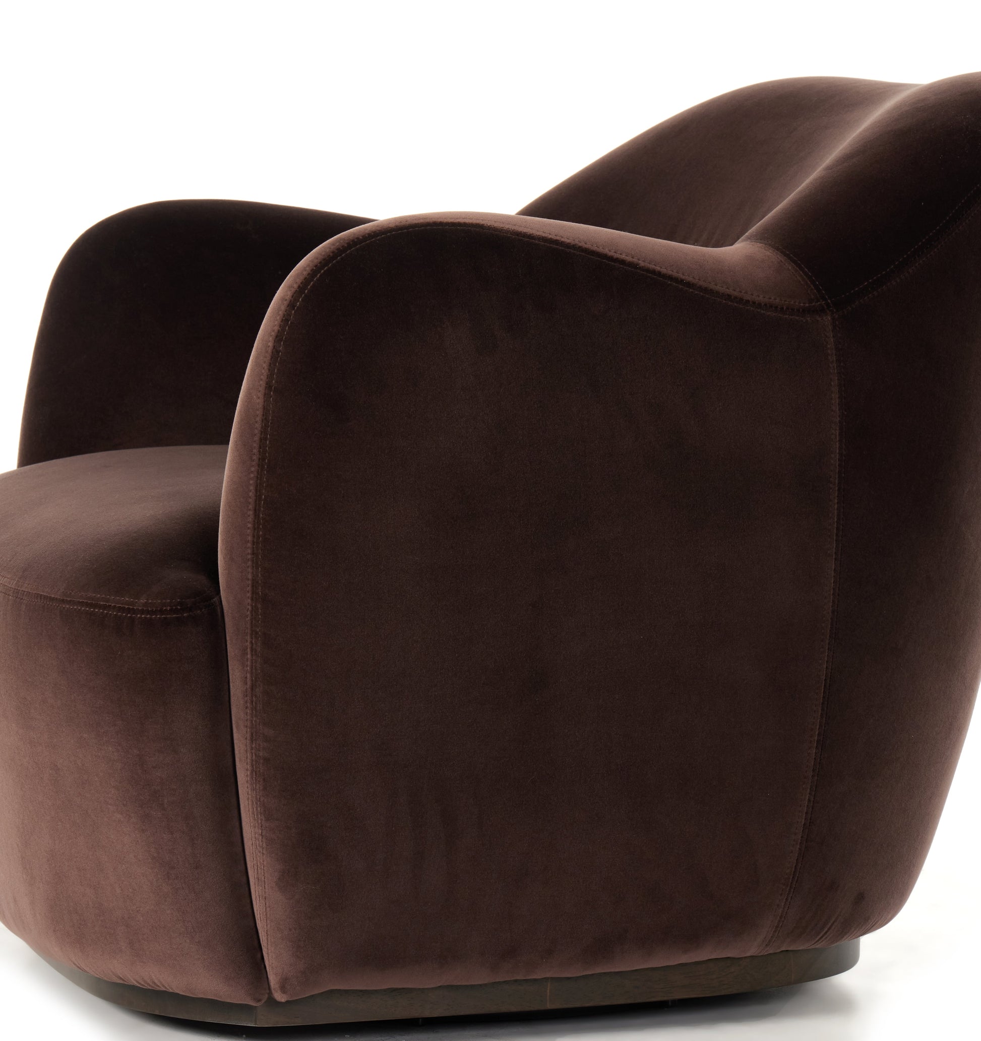 Caesar Swivel Chair