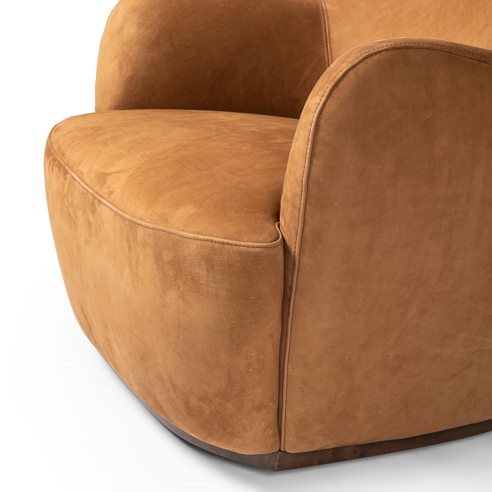 Caesar Swivel Chair