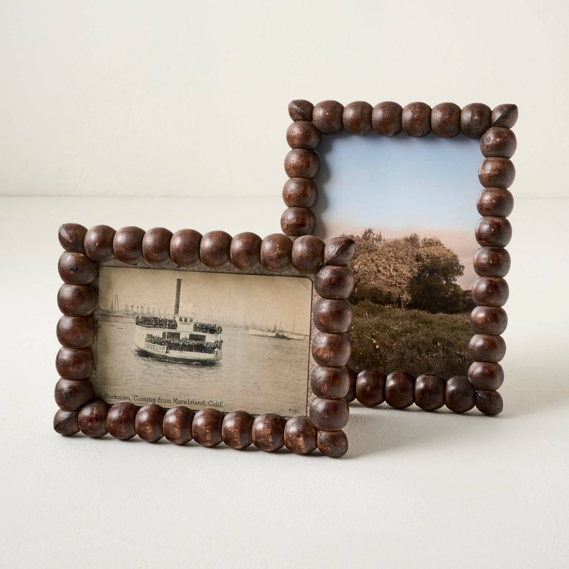 Bobbin Wood Photo Frame
