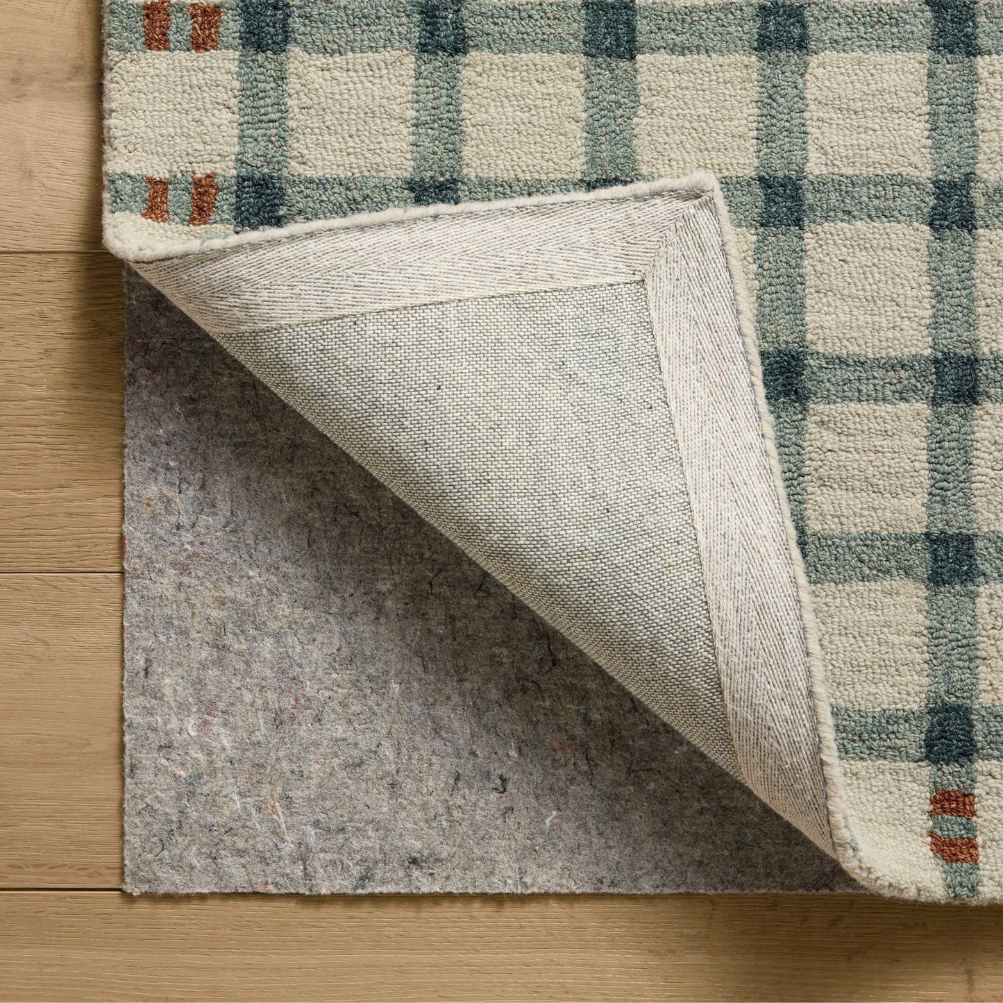 Waylon Spa Brick Rug