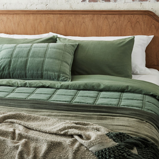 Weekend Velvet Quilt - Dusty Green