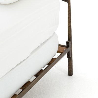Vivienne Bed