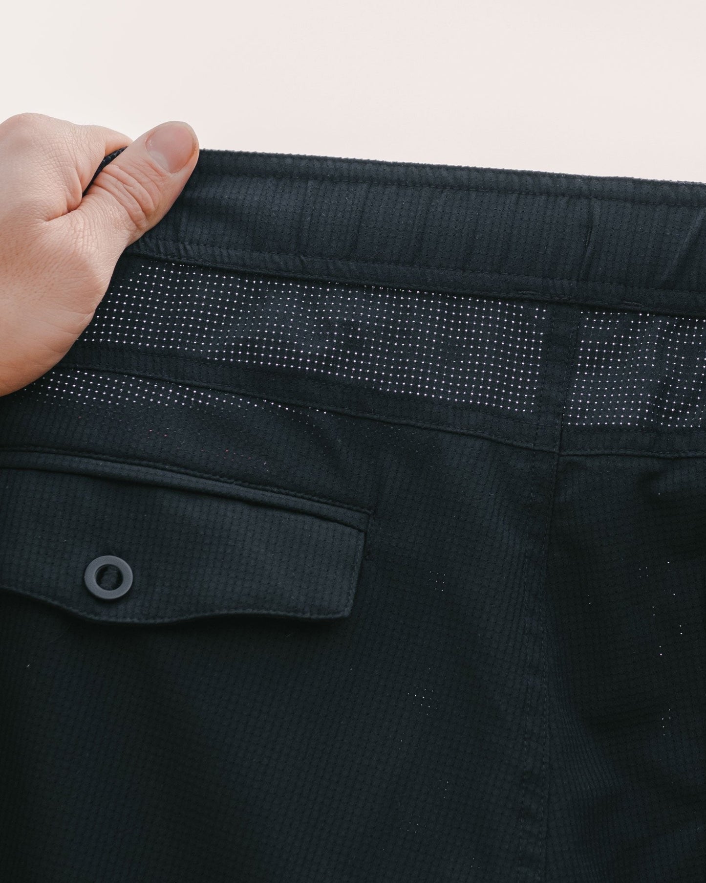 Vent Lightweight Active Shorts 7"