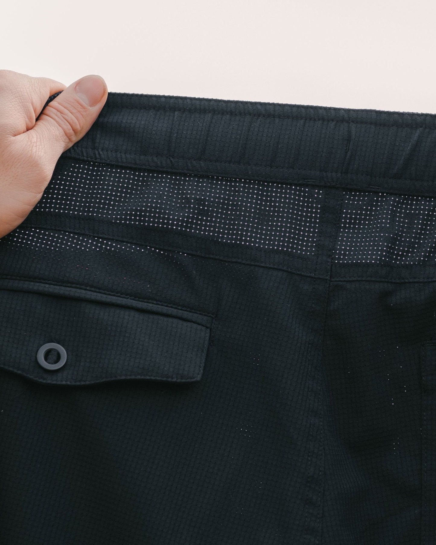 Vent Lightweight Active Shorts 9"