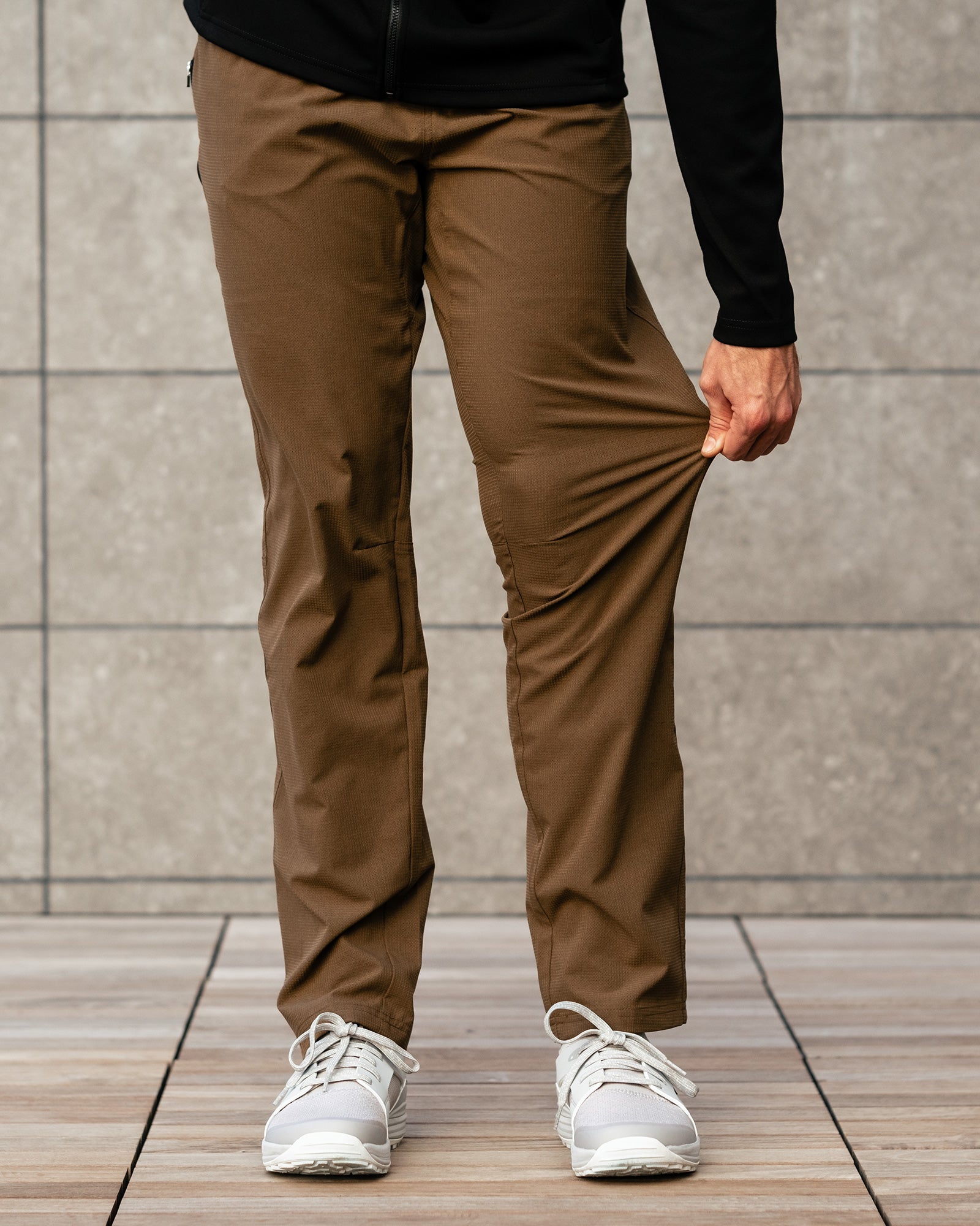 Vent Lightweight Active Pants (Straight Fit)