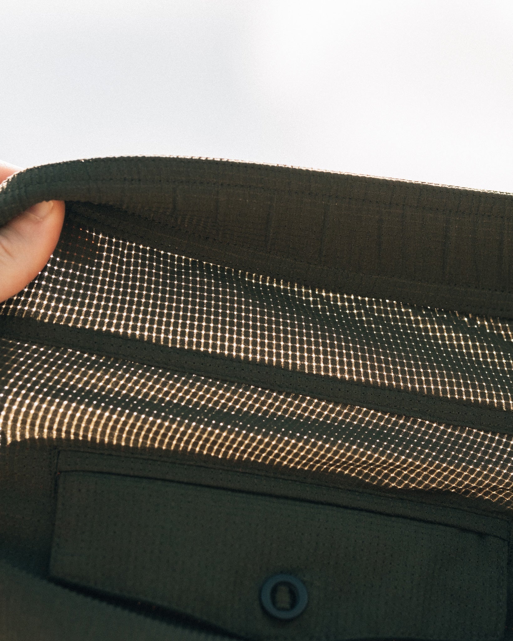 Vent Lightweight Active Pants (Slim Fit)