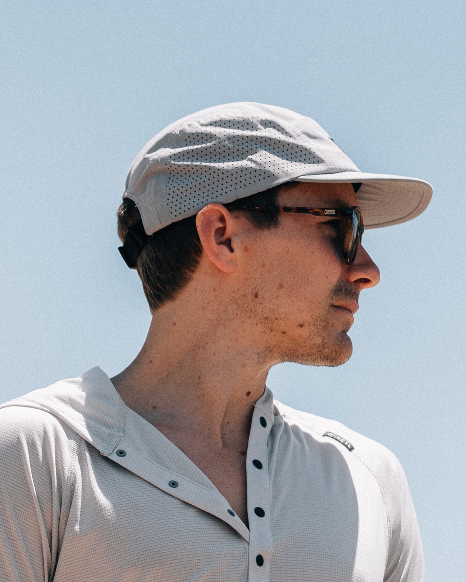 Venture Air 5 Panel Lightweight Hat