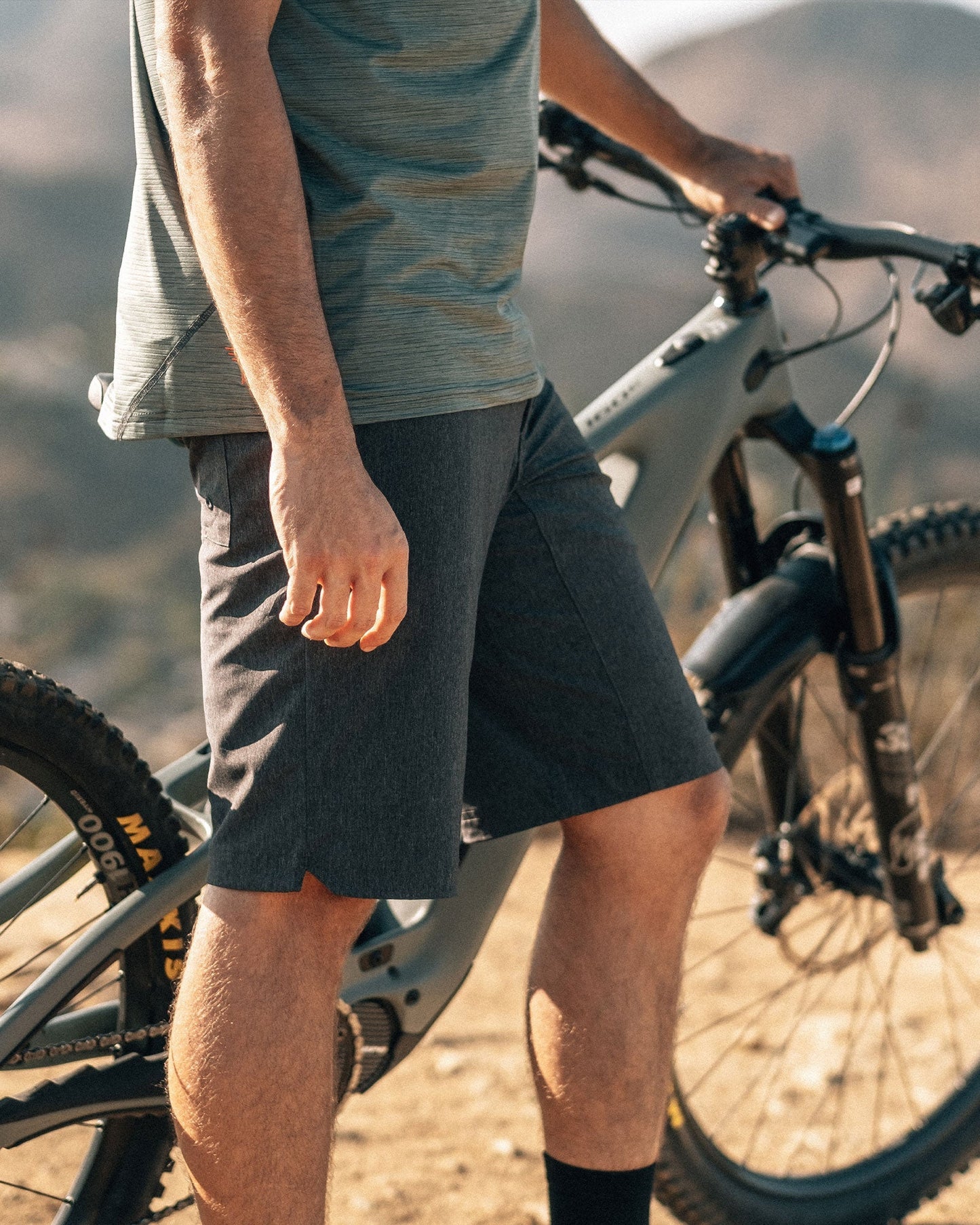 Virtue Hybrid Shorts 12"