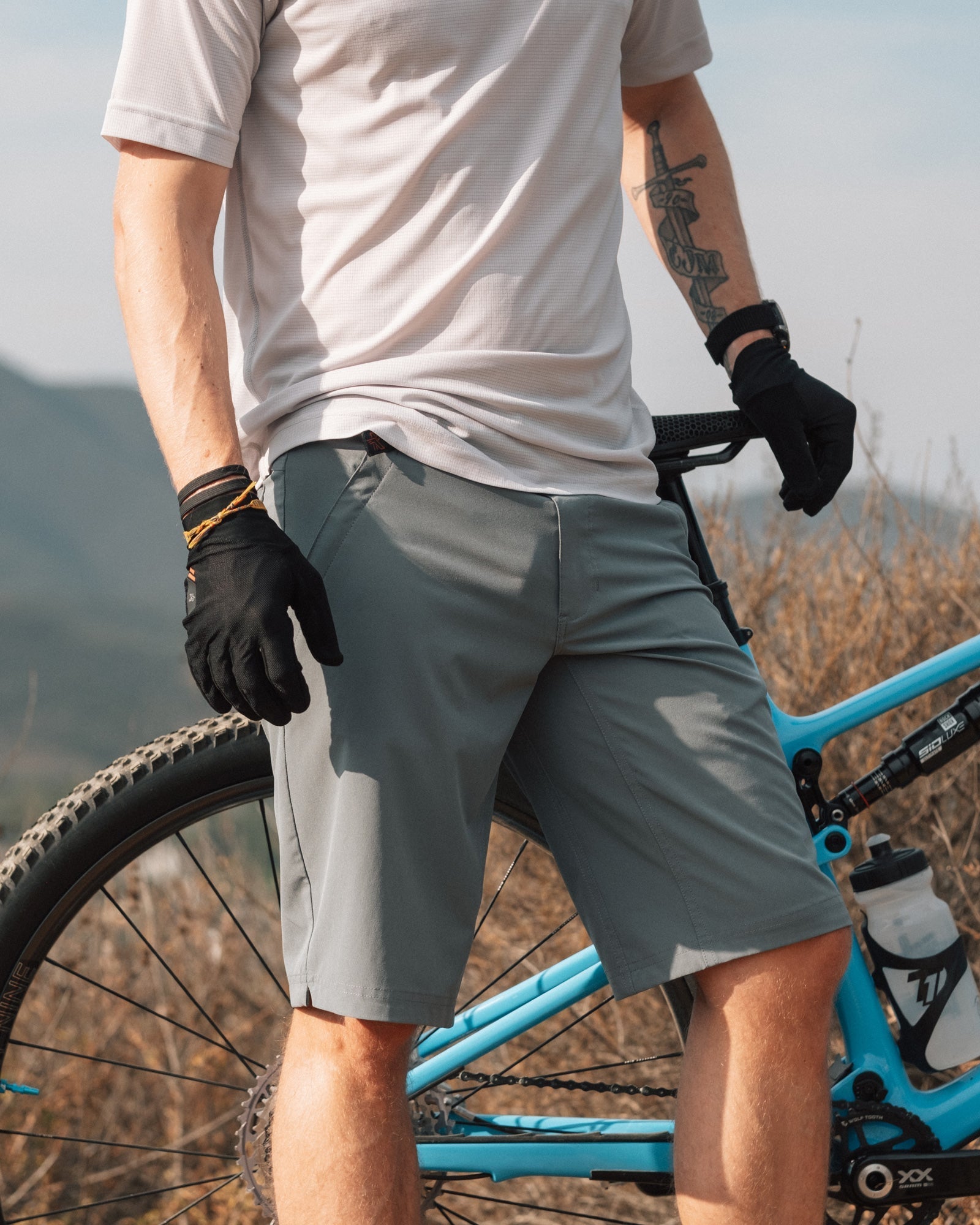 Virtue Hybrid Shorts 12"