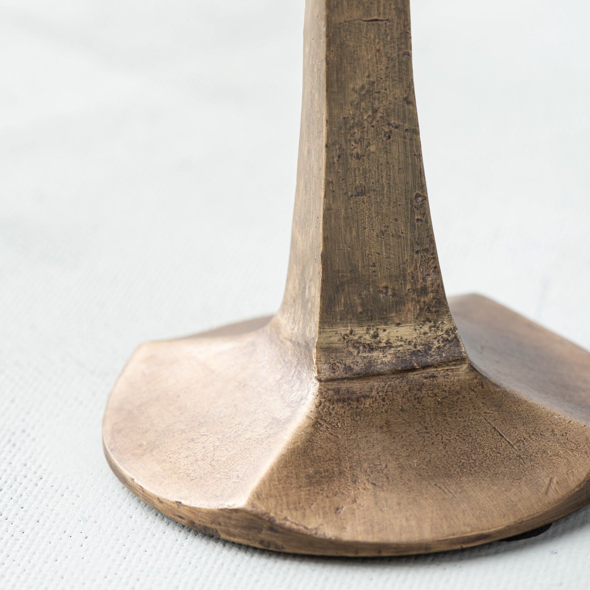 Antique Brass Gatecrest