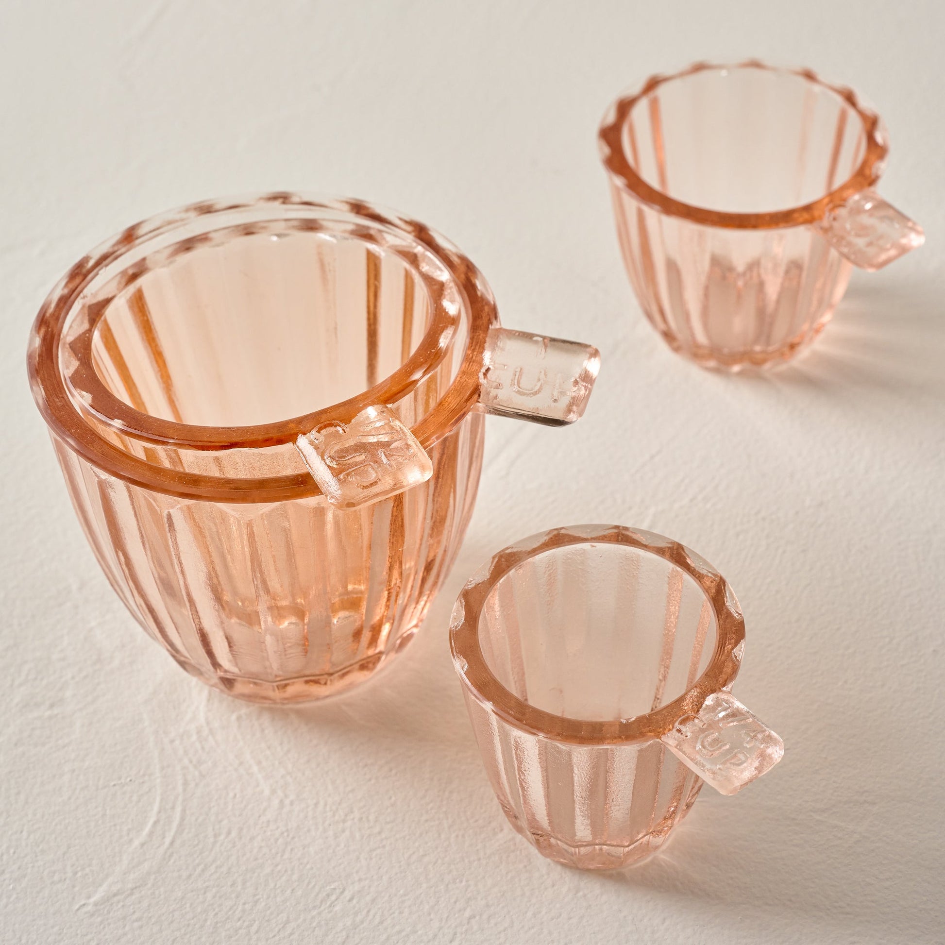 Blush Glass Measuring Cup Set