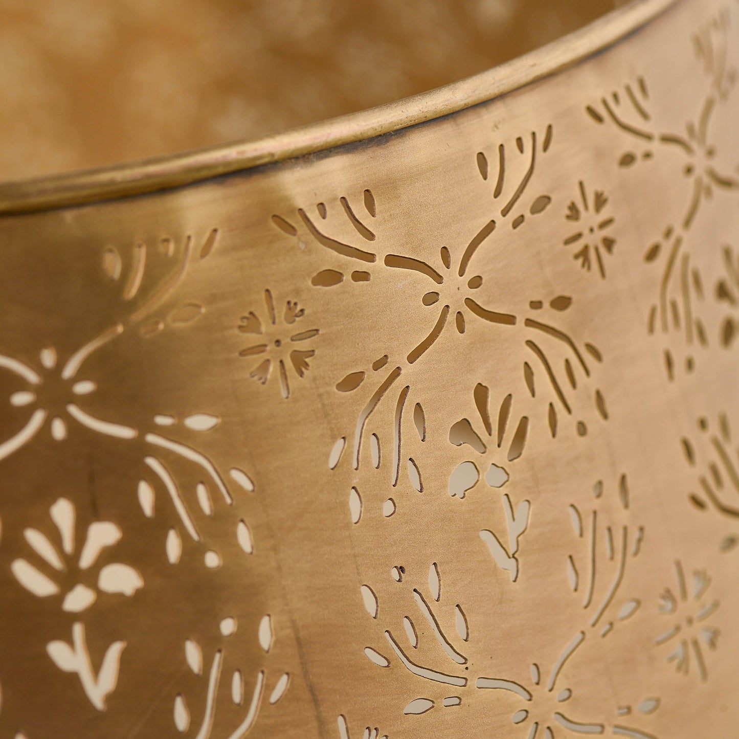 Antique Brass Finish Tree Collar