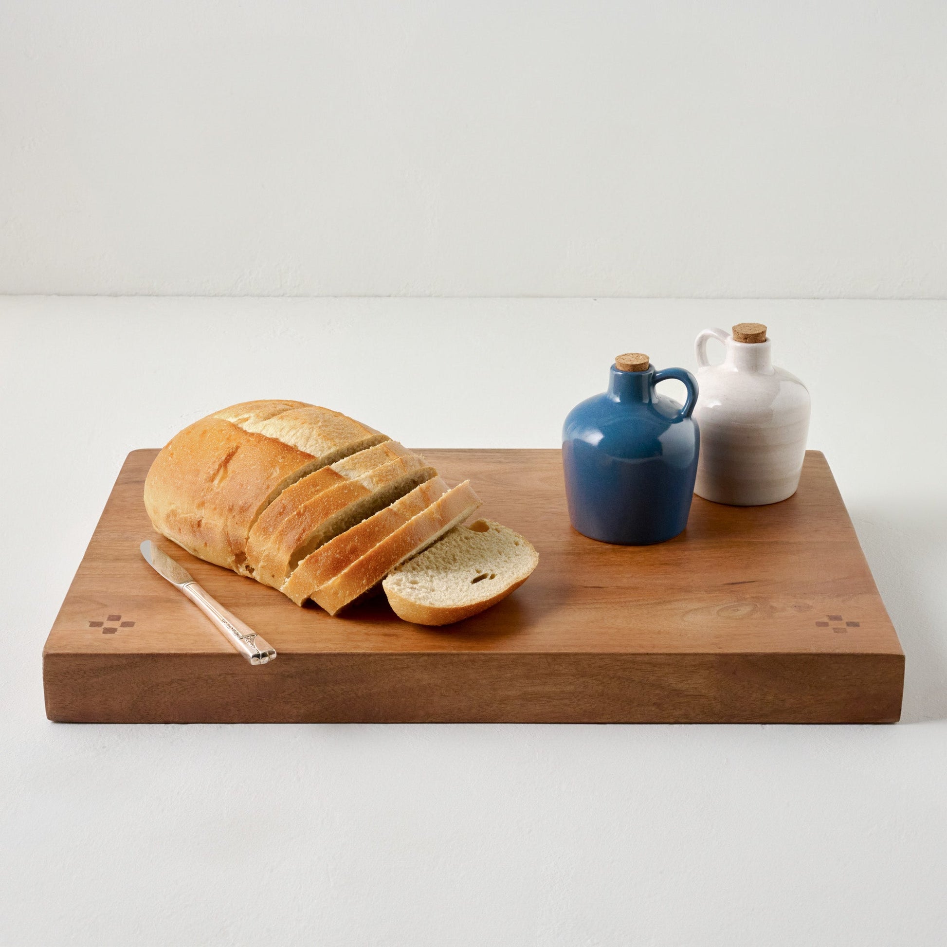 Vintage-Inspired English Inlay Serving Board