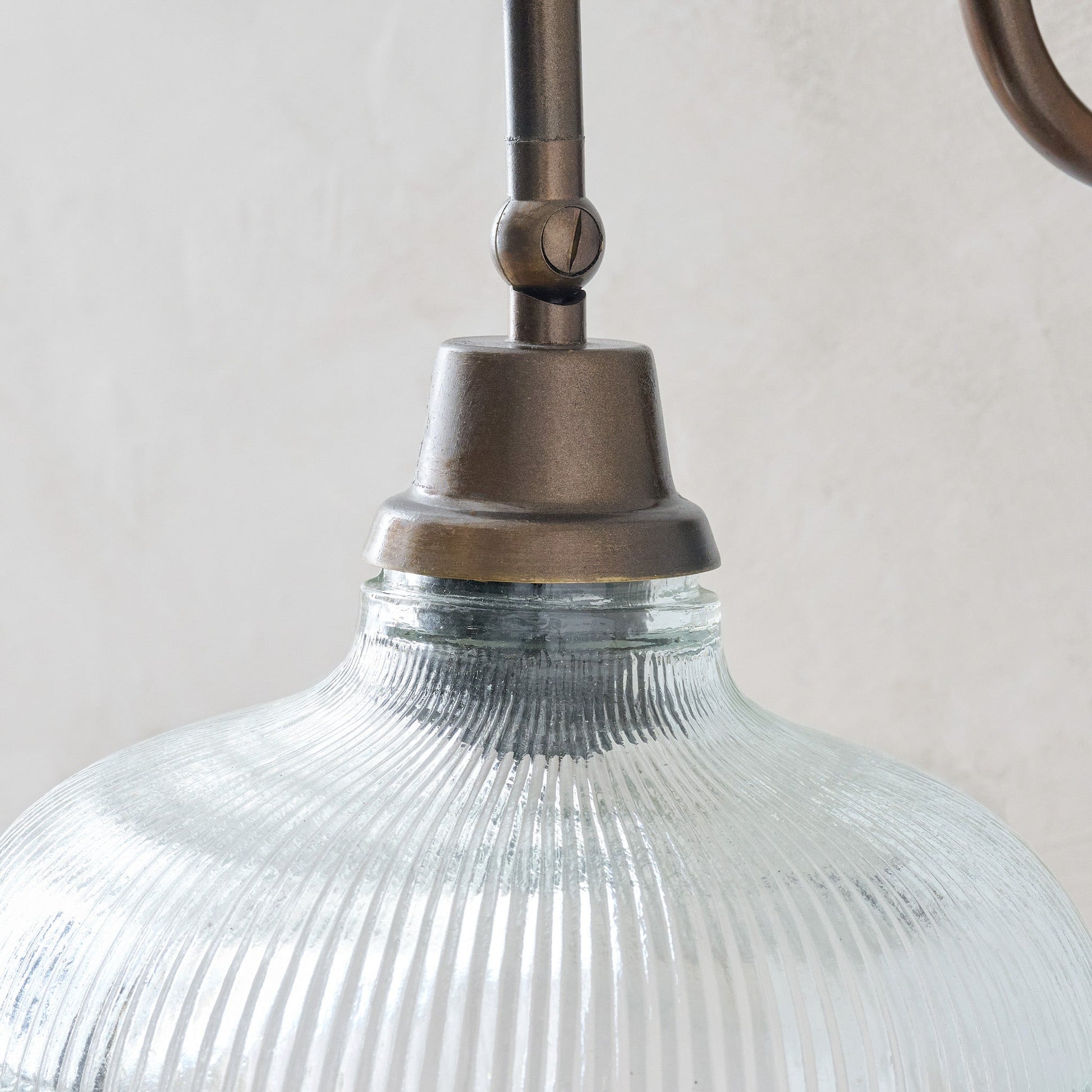 Winston Wall Lamp