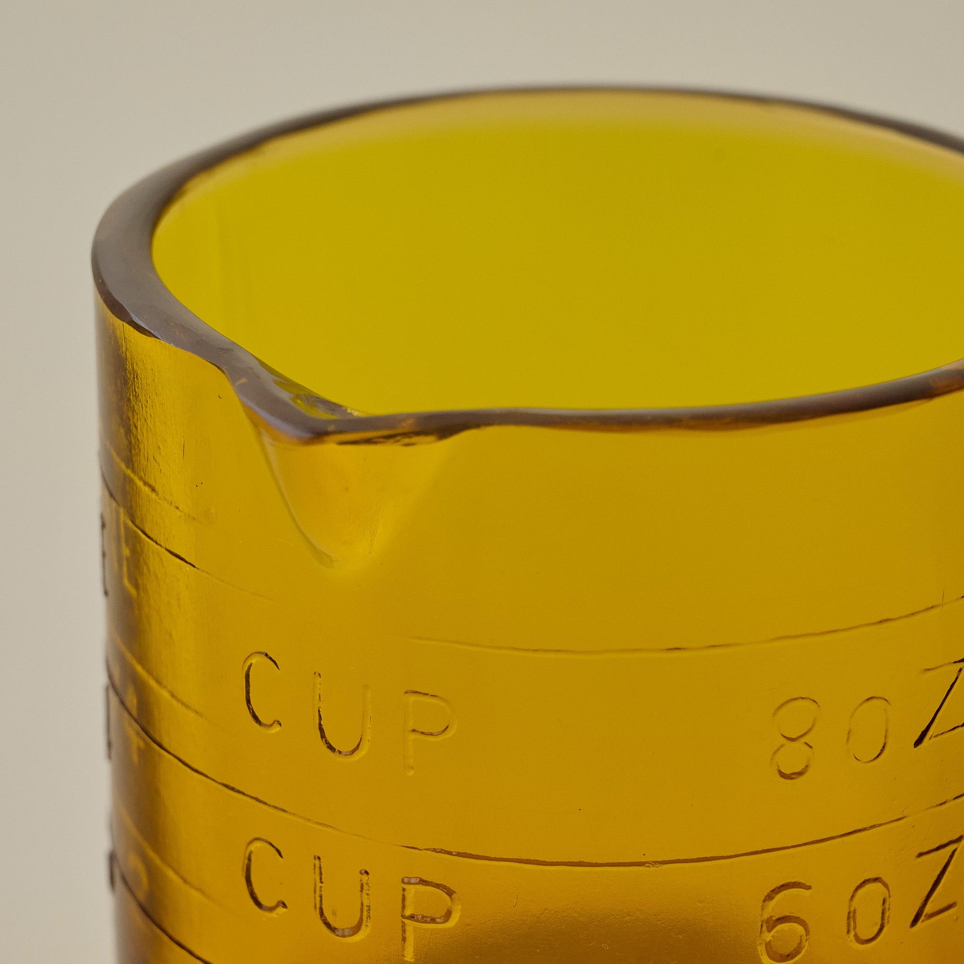 Amber One Cup Glass Measuring Cup