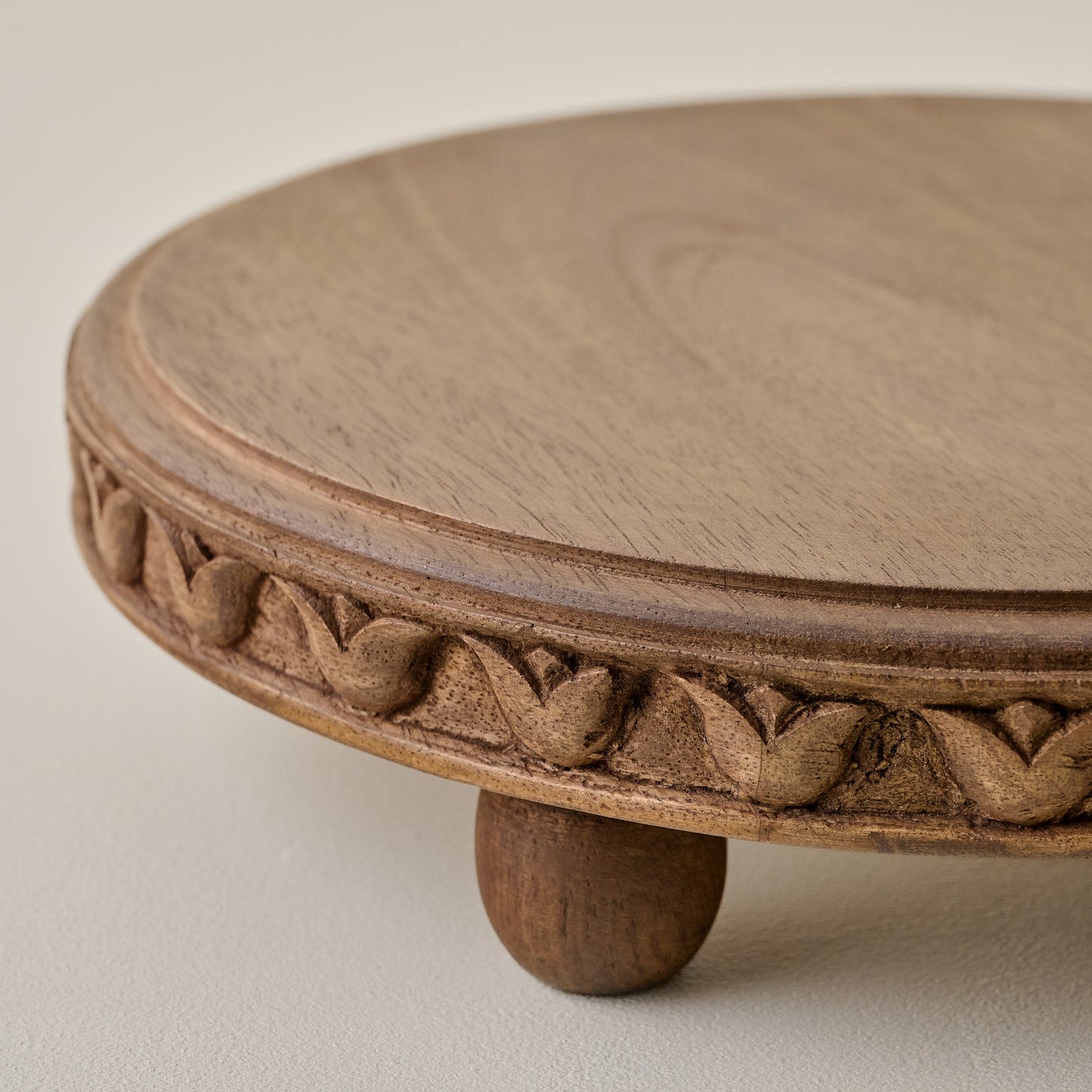 Warren Carved Wood Riser
