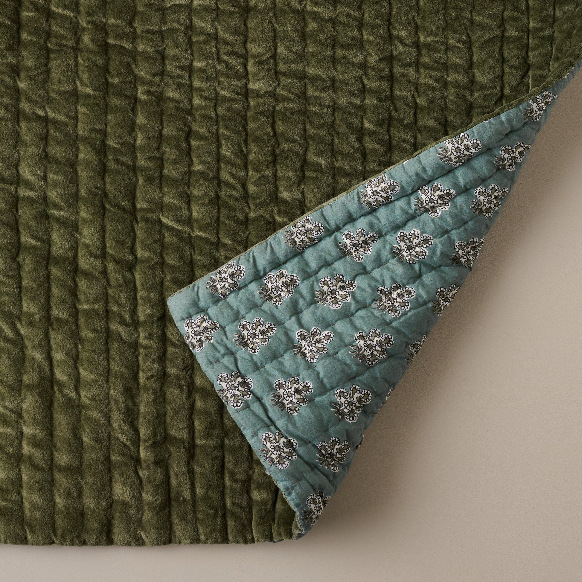 Winter Moss Audrey Velvet Block Print Quilt + Sham Set (King)