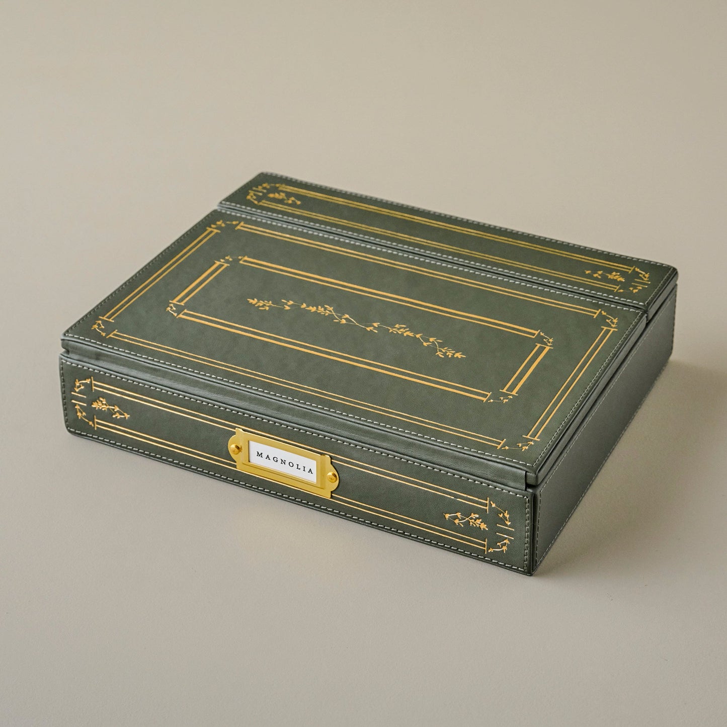 Vintage-Inspired Memory Box
