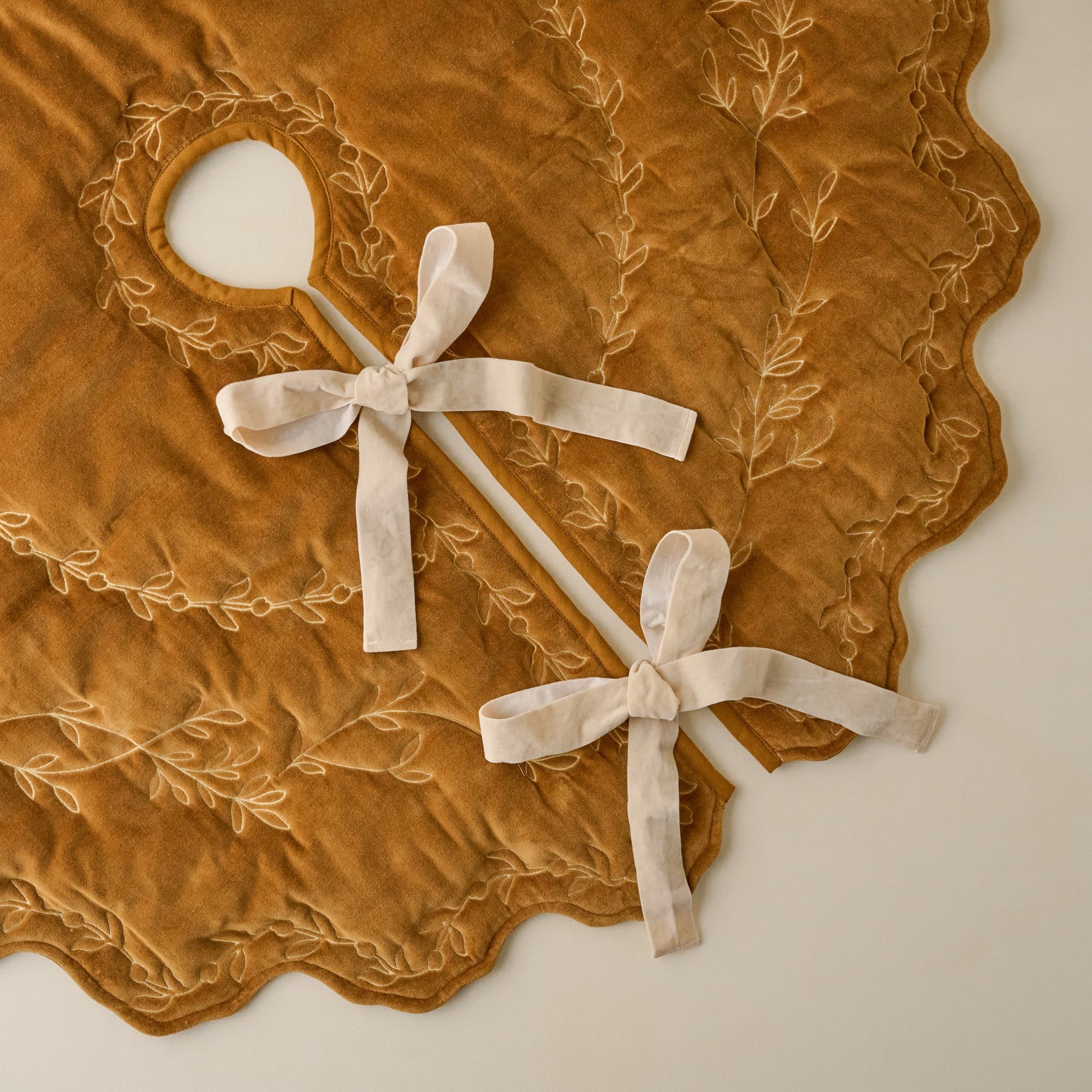 Amber Embroidered Velvet Tree Skirt