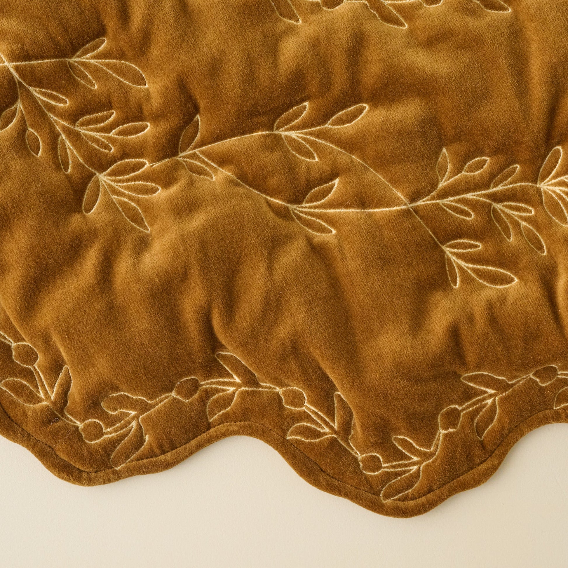 Amber Embroidered Velvet Tree Skirt