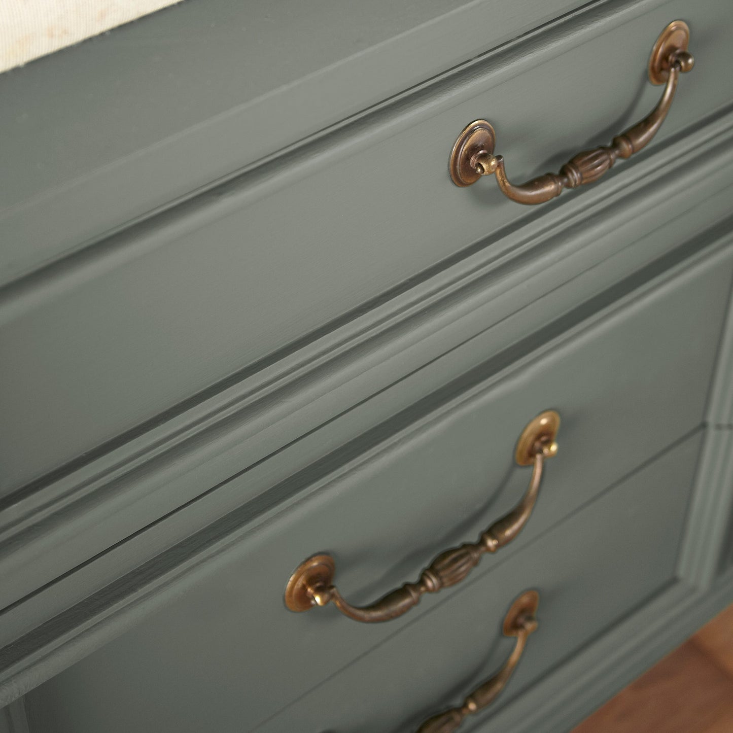 Wellington Green - Trim, Door + Cabinetry Paint