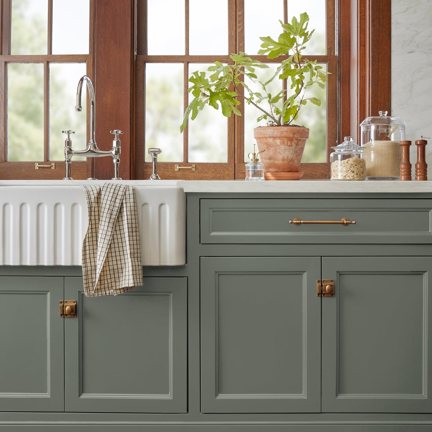 Wellington Green - Trim, Door + Cabinetry Paint