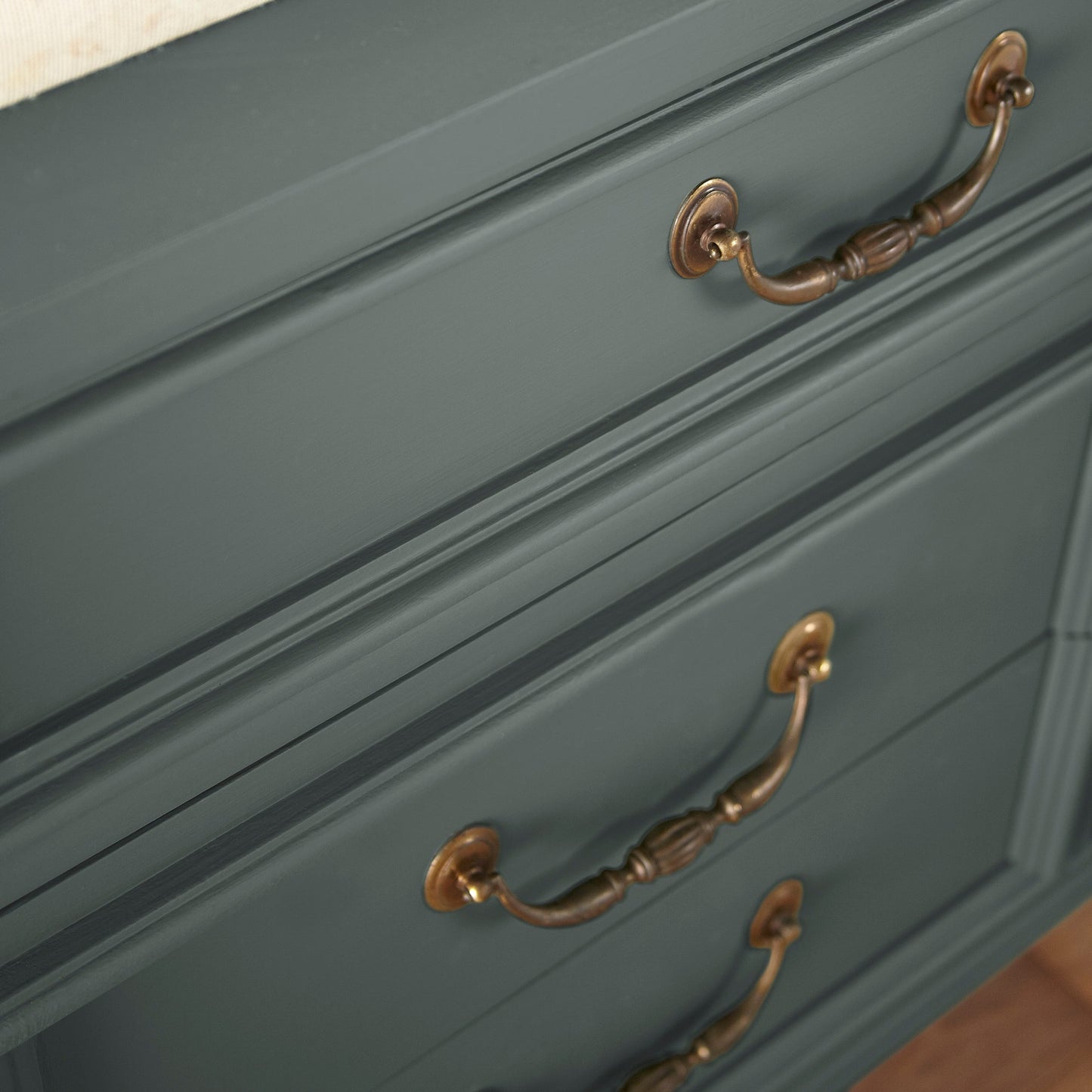 1905 Green - Trim, Door + Cabinetry Paint
