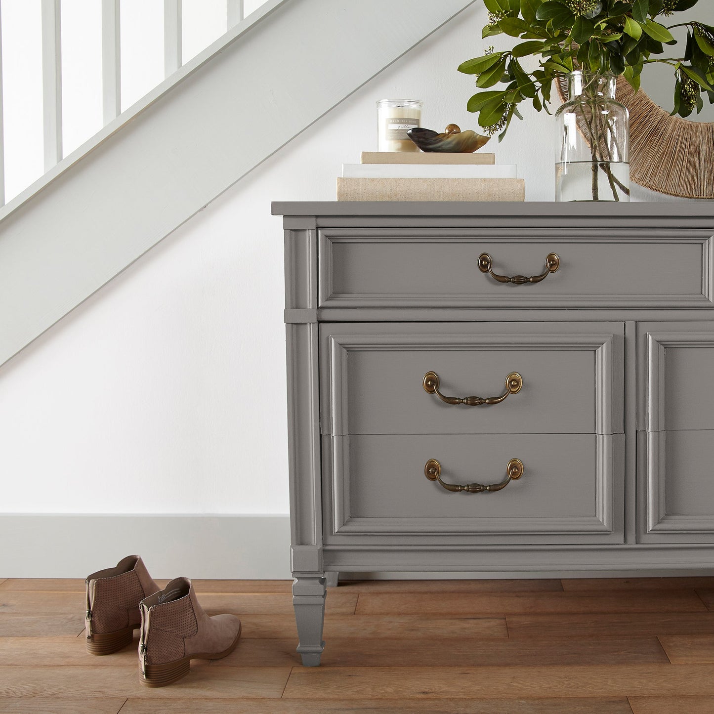 Wooden Palette - Trim, Door + Cabinetry Paint