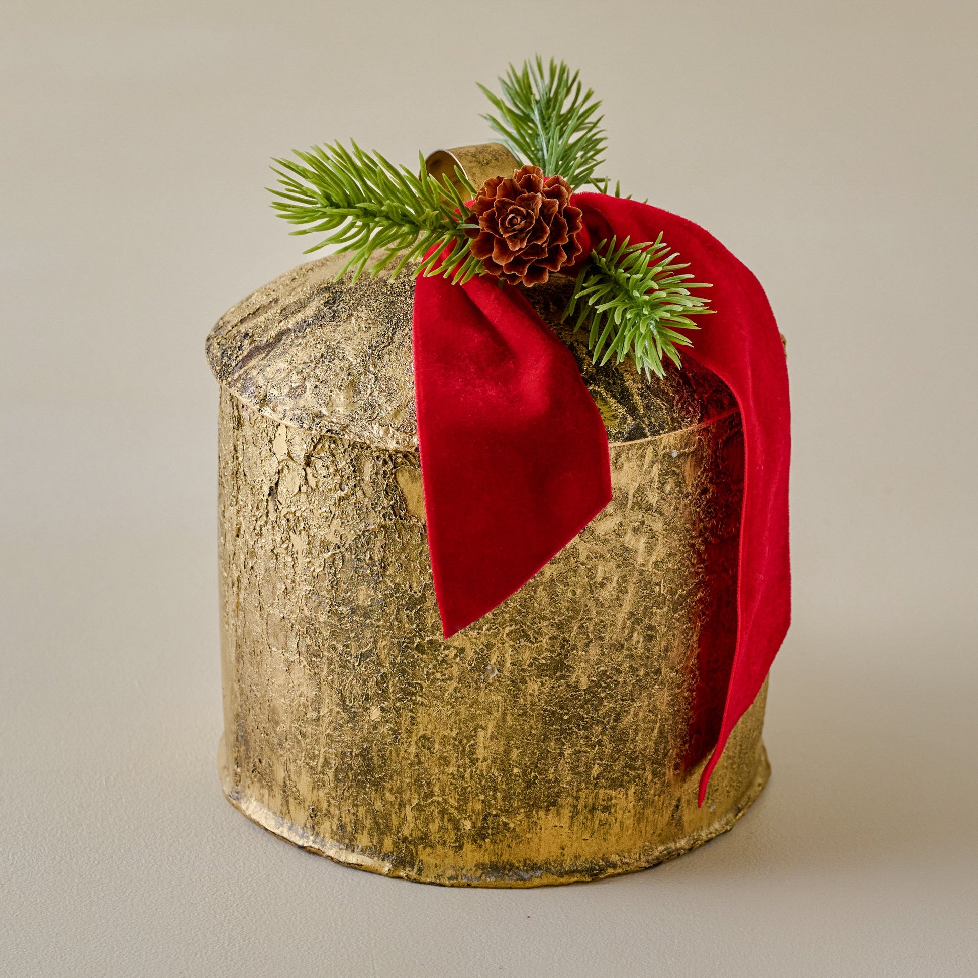Aged Brass Yuletide Spice Bell Candle