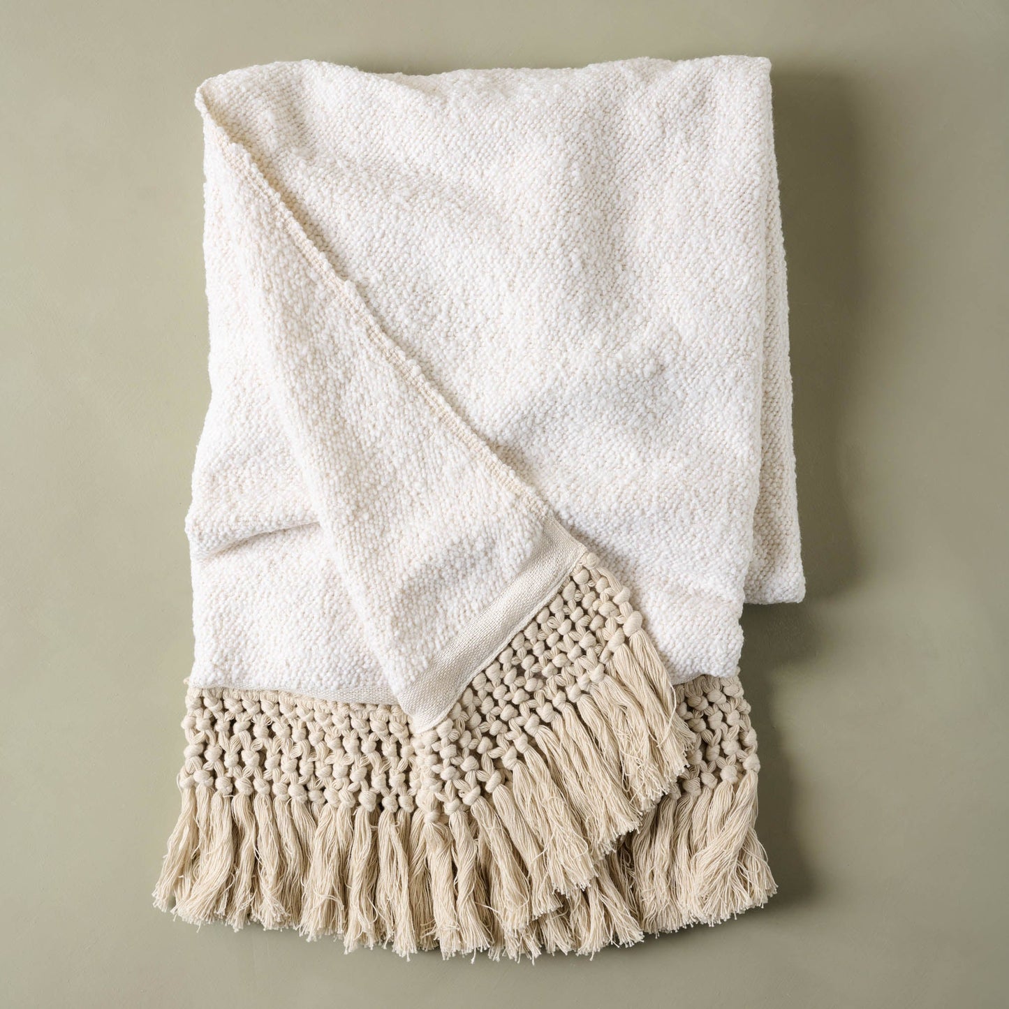 Antique White Essential Tassel Throw