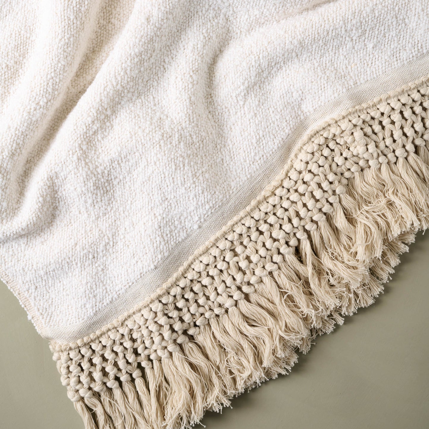 Antique White Essential Tassel Throw