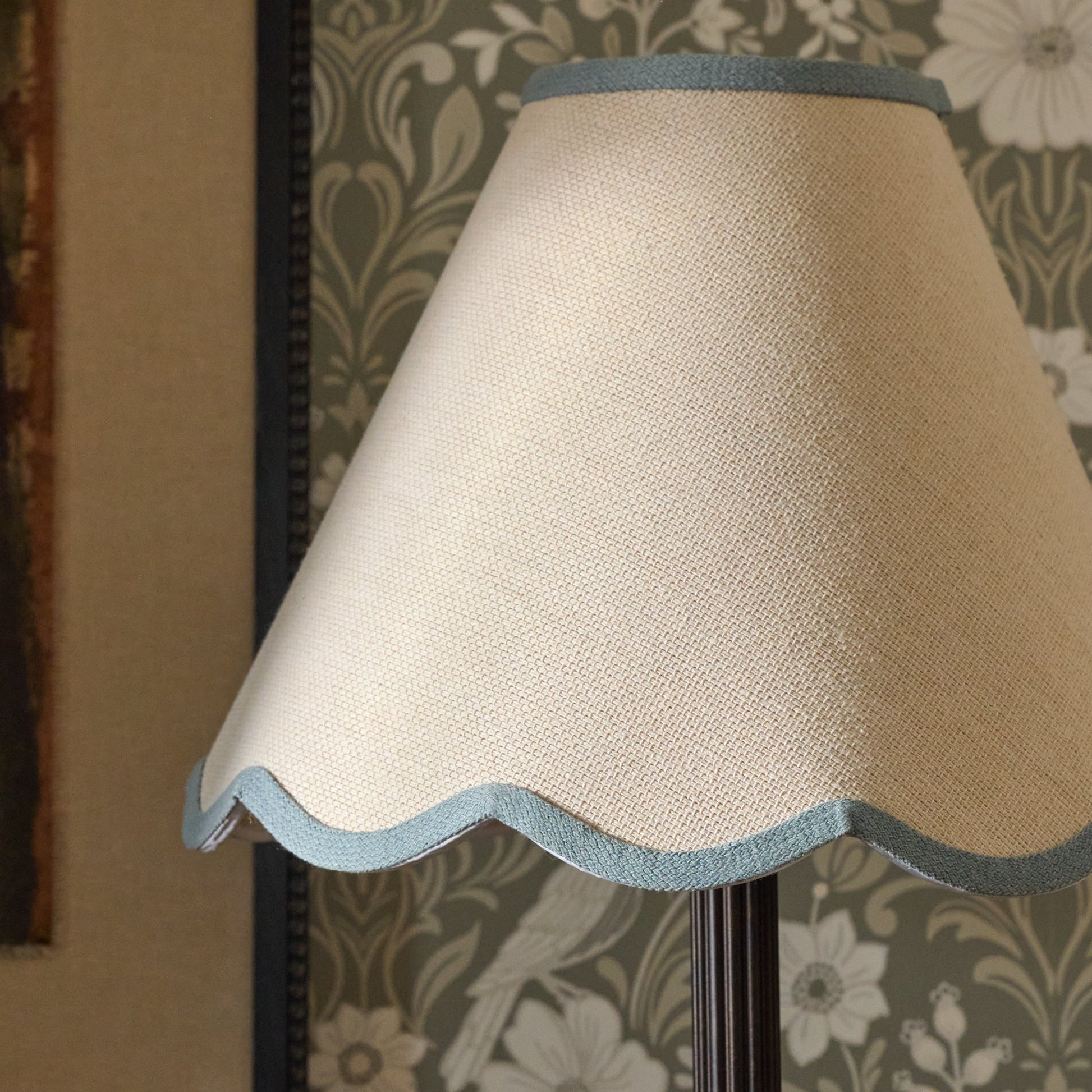Blue Wavy Trim Linen Shade