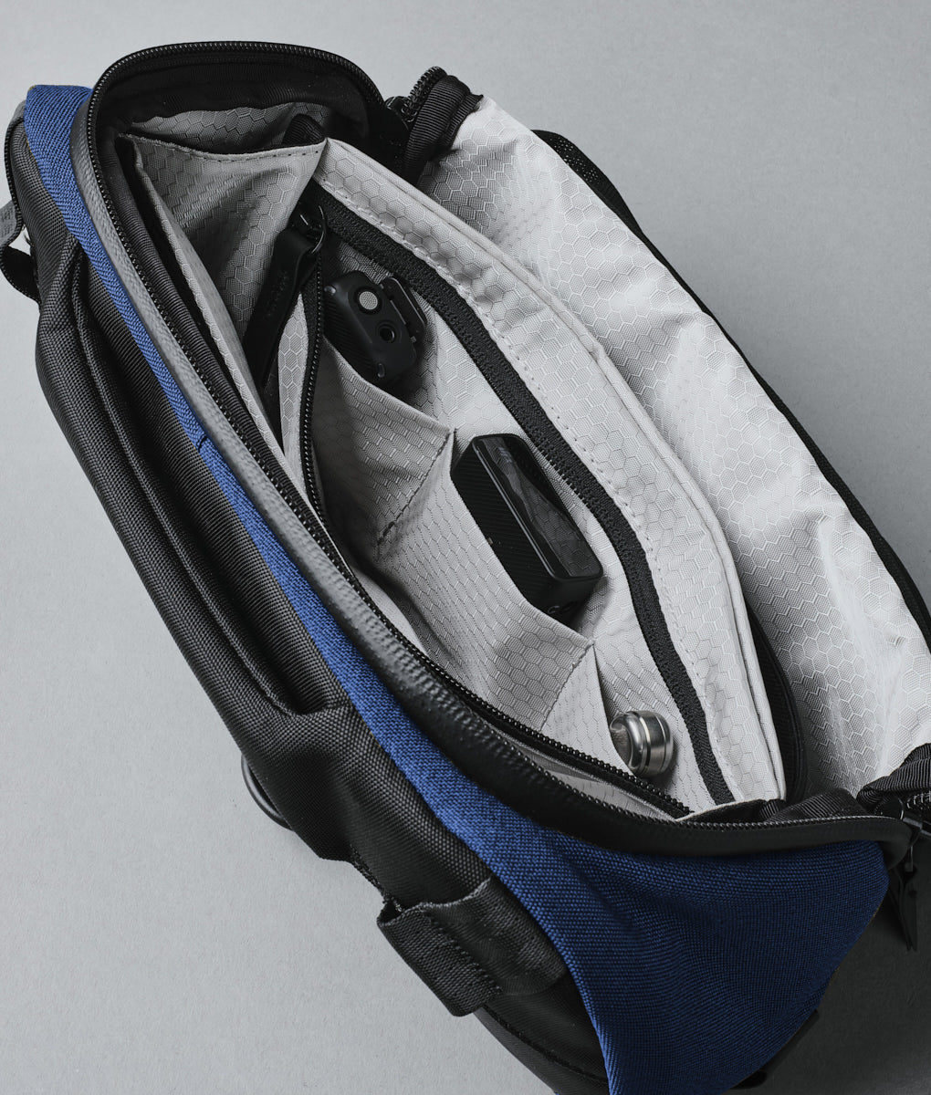 Vertex Pouch