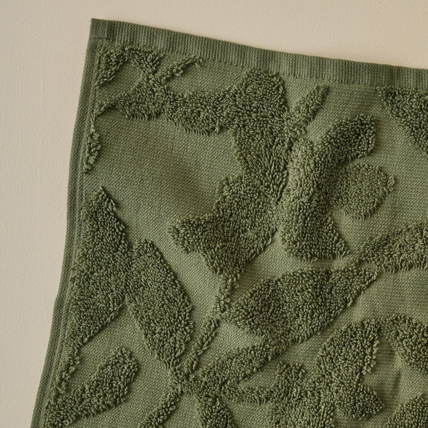 Winter Moss Floral Jacquard Towel