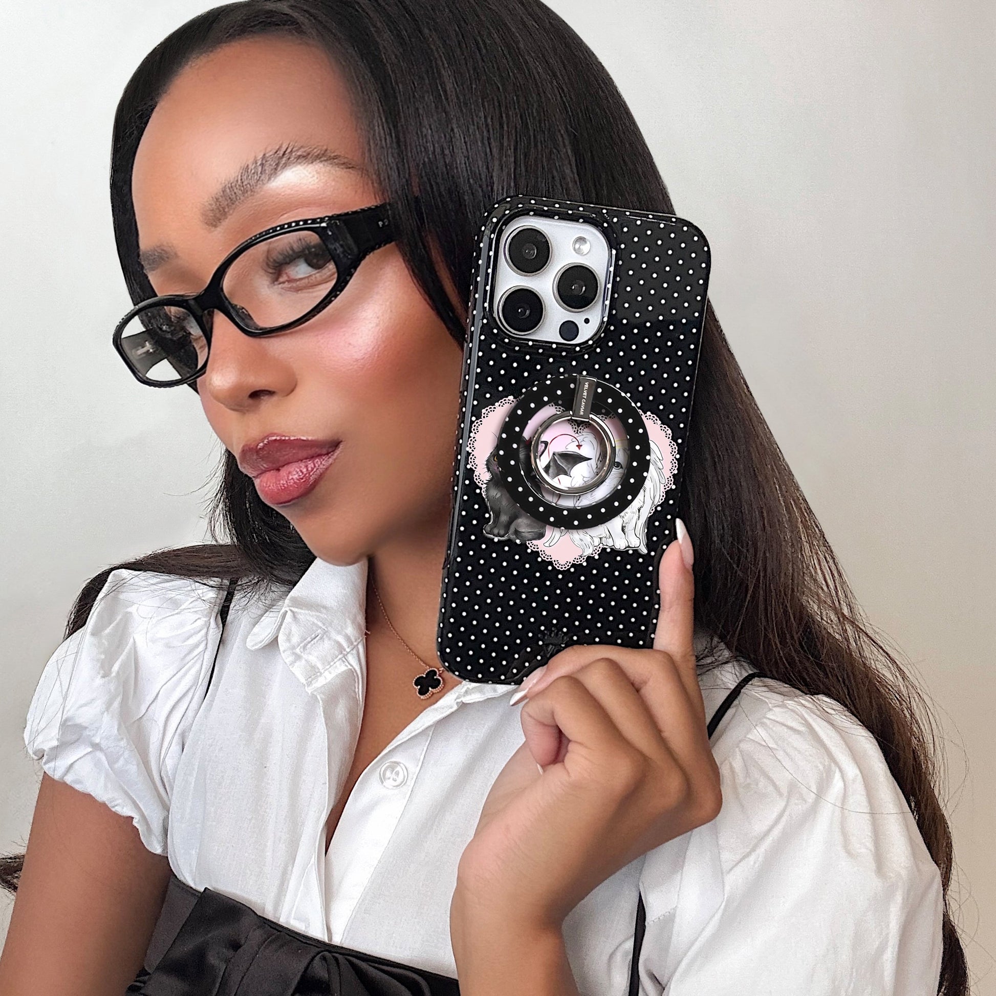 Black Polka Dot MagSafe Grip Ring