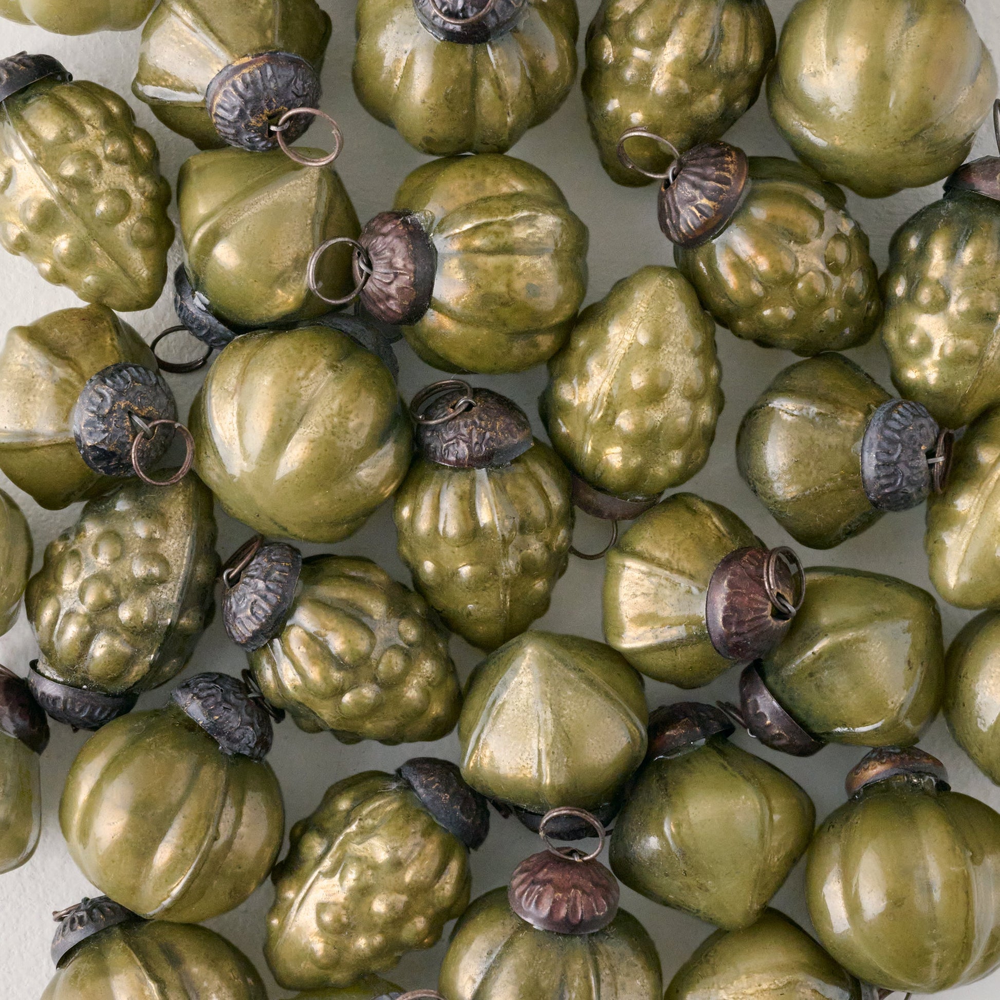 Antique Inspired Ornament Bowl Filler